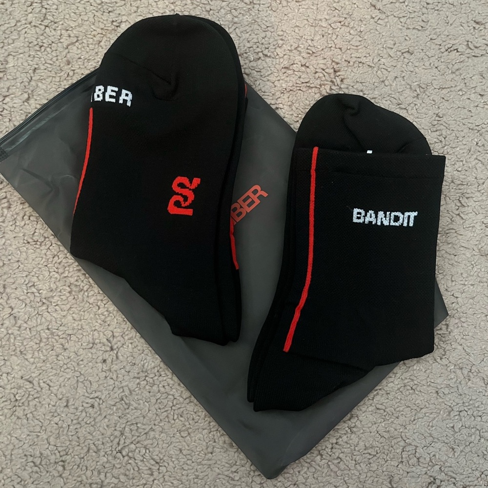 Bandit membership socks 2 pairs